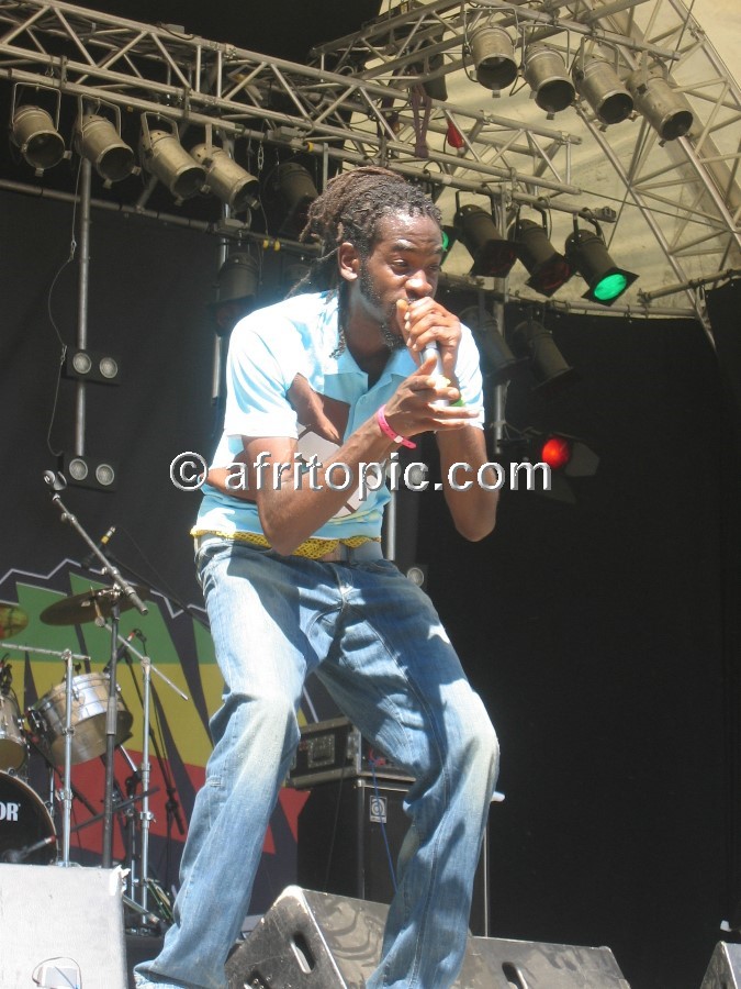 ../Images/14-160706b 502.jpg